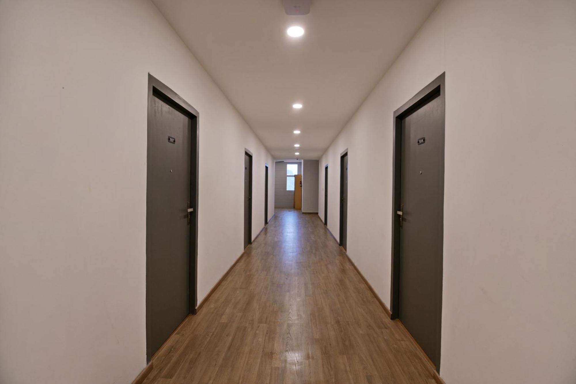 Townhouse Function Inn Near Chaudhary Charan Singh International Airport Lucknow Ngoại thất bức ảnh