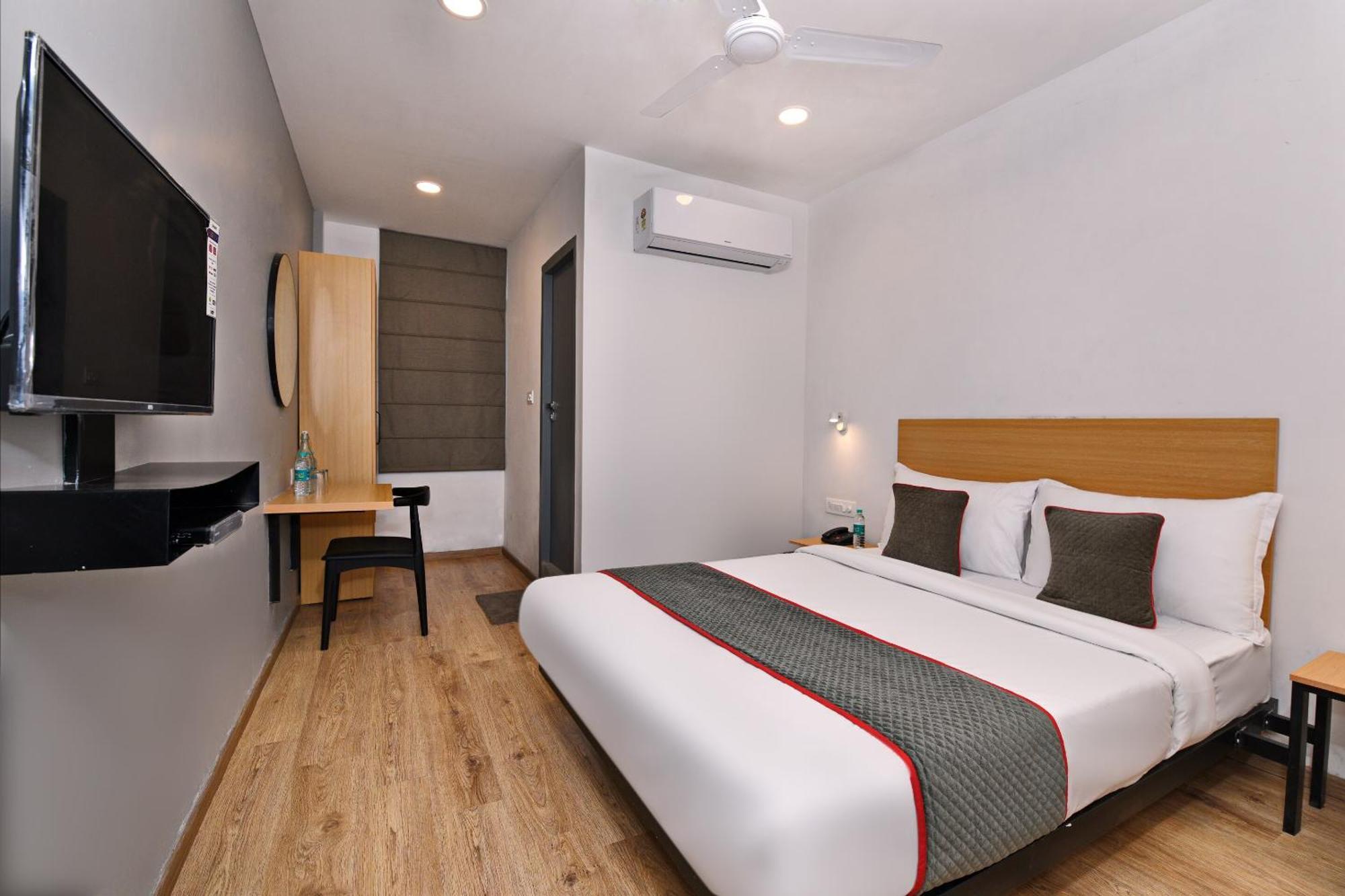 Townhouse Function Inn Near Chaudhary Charan Singh International Airport Lucknow Ngoại thất bức ảnh